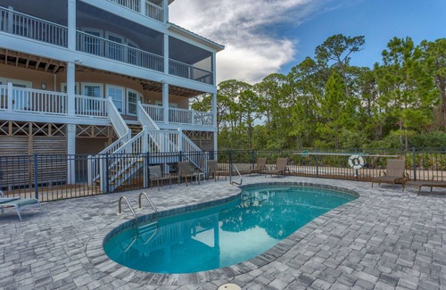 Sea Palm Village House | Private Pool - Short walk to the beach!