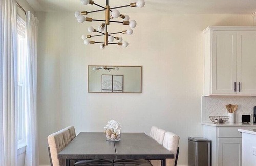 Auburn House | Private, Quiet and Cozy Townhouse - Close to Lake Lanier.