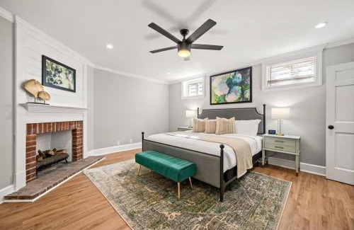 Gainesville House | Private Resort - Lake Lanier Paradise