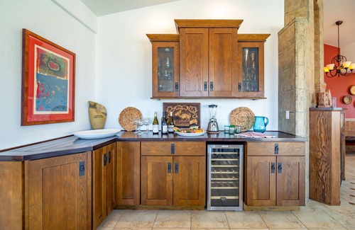 Yucca Valley House | Private Retreat @ DESERTVIEW RANCH with 3 acres and amazing 360 degree views.