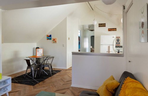 East Central Apartment | Private Retro Loft in Downtown SLC