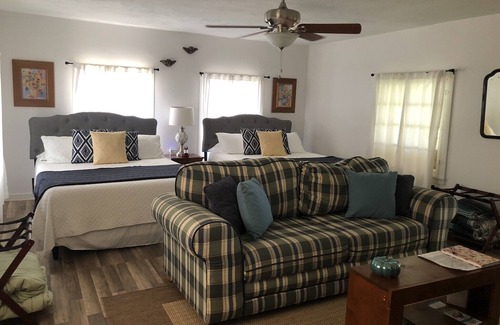 Rio Frio House | Private River Access on the Beautiful Frio River!