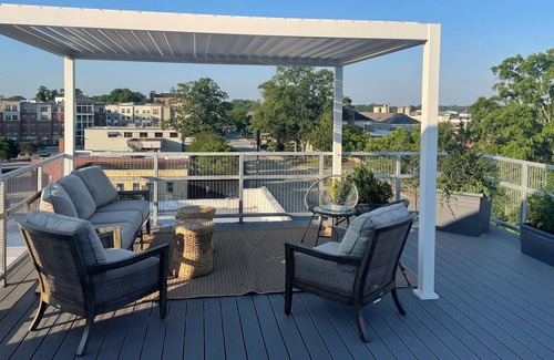 Greenville Apartment | Private Rooftop - Executive Condo - Historic Downtown Greenville