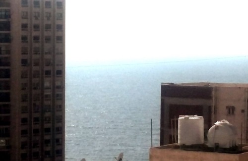Al-Muntazah Apartment | Private Room in apartment Luxury,Clean,Full Furniture,Sea& Hilton View,downtown.