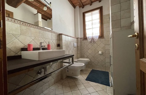 Pontedera Bed & Breakfast | Private room in garden annex