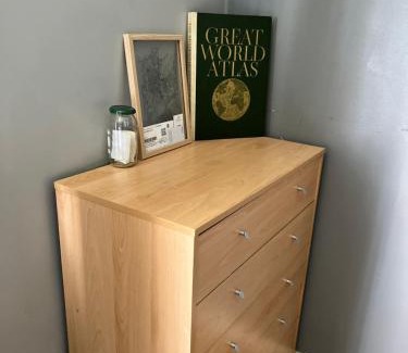 Templepatrick House | Private Room Near Airport, The Rabbit & Hilton Templepatrick Ideal for Spa, Weddings & Stopovers