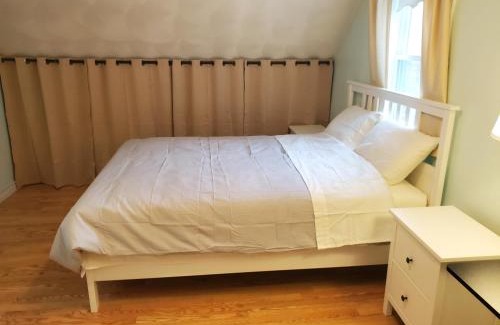 Burlington House | Private Room with Queen Bed and Work Station