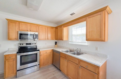 Fleming House | Private Savannah Getaway Near Botanical Gardens!