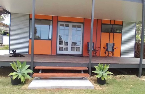 Brisbane Waterfront Apartment | Private self contained 2 bedroom apartment