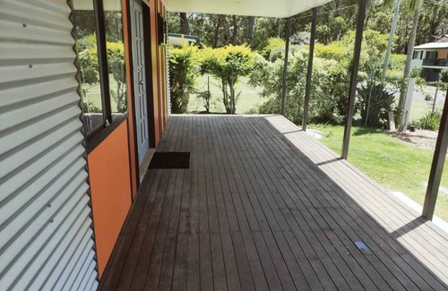 Brisbane Waterfront Apartment | Private self contained 2 bedroom apartment