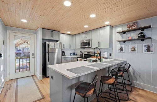 Beech Mountain Condo | Private Ski Getaway in Beech Mountain