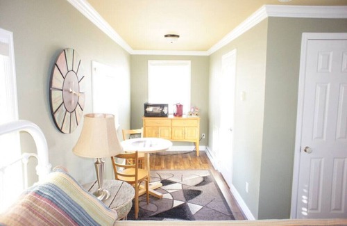 Estes Park Cabin | Private Spacious cabin with 2 person Jacuzzi Tub. Dog friendly. Fenced patio