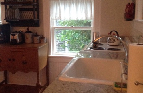 Pipes Cove Apartment | Private & Spacious Five Room Suite.Steps To Bay Beach and walk to Village.