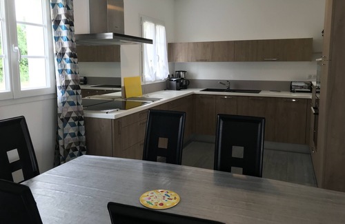 Arces House | Private swimming pool at 29°C - Maison de Bacchus