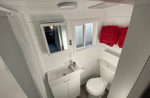 Stinson Beach Cottage | Private Tiny Home, Steps to Beach