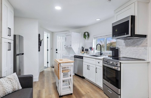 Lake Havasu City House | Private Unit Nestled in Nature