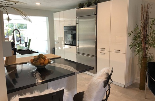 Naples Park House | Private Vacation Home w/Heated Pool. Walk/Bike to Vanderbilt Beach & Amenities.