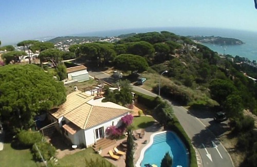 Sant Feliu de Guixols Villa | Private Villa S'Agaro Sant Feliu de Guixols Costa Brava Spain pool overlooks bay