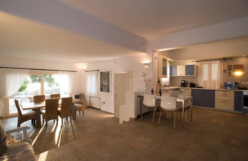 Paros Villa | Private villa, private pool, tennis court, gym, BBQ, wonderful sea view, sunset