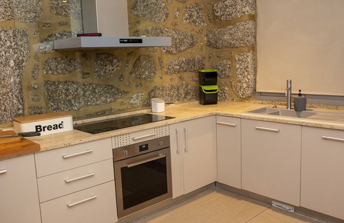 Vieira do Minho Villa | Private villa deluxe with pool and jacuzzi