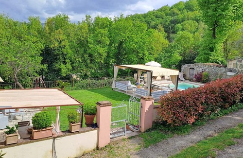 Pieve al Bagnoro Villa | Private Villa with A/C, private pool, WIFI, TV, veranda, pets allowed, parking, close to Arezzo