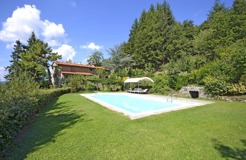 Pieve di Chio Villa | Private Villa with A/C, private pool, hot tub, WIFI, TV, terrace, panoramic view, close to Cortona