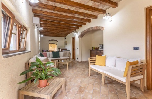 Tribogna Villa | Private Villa with internet, A/C, private pool, TV, terrace, pets allowed, panoramic view, parking