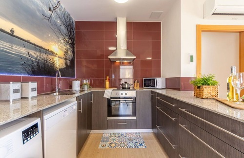 Riumar Villa | Private Villa with private pool, WIFI, A/C, TV, patio, pets allowed, panoramic view, parking