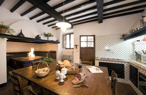 Volterra Villa | Private Villa with private pool, A/C, WIFI, TV, patio, panoramic view, close to San Gimignano