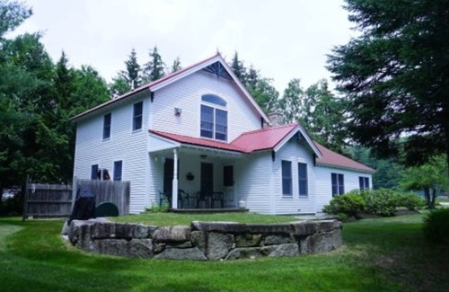 Waterville Valley House | Private Waterville Valley Pet friendly Home on Golf Course with Hiking all around! (TH7V)