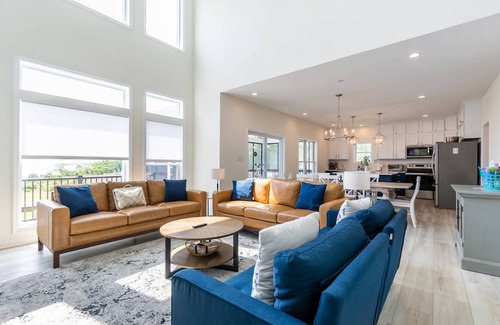 Tracys Landing House | Private Waterfront Retreat with Pool, Hot Tub and Game Room