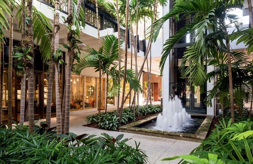 Bal Harbour Apartment | Privately managed 2BR+ 2,5Bath best line oceanfront at the Ritz Bal Harbour