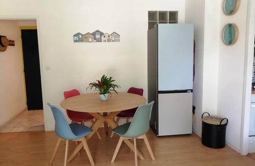 Andernos-les-Bains Apartment | Proche du Port Ostréicole , T3 à 2mn à Pied de la Plage, Classé 2 Étoiles par OT