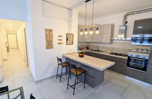 Levanto Apartment | Profumo di Mare - Appartamento recentemente ristrutturato a 50 m dal mare