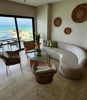 Progreso Municipality Apartment | Progreso Luxury Oceanfront Condo at Yucalpetén Resort Marina