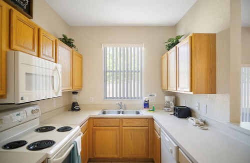 Regal Palms Resort | PROMO 10% WEEKLY DISCOUNT! Resort-Style 3BR Townhouse Close to Theme Parks
