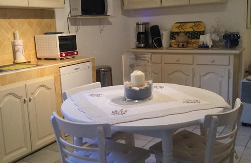 La Croix-Valmer Apartment | PROMO: air-conditioned 3 * 2-bedroom apartment, 600m from gigaro beach, garden.