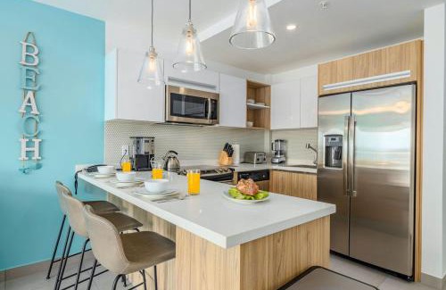 Palm Beach Apartment | Proper Design Beautiful View Ready To Enjoy