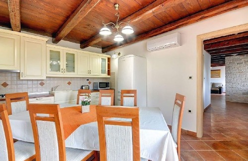 Golas Villa | Property with pool, whirlpool and sauna for 10