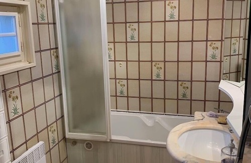 Suze-la-Rousse Other | Provencal 17th century stone farmhouse