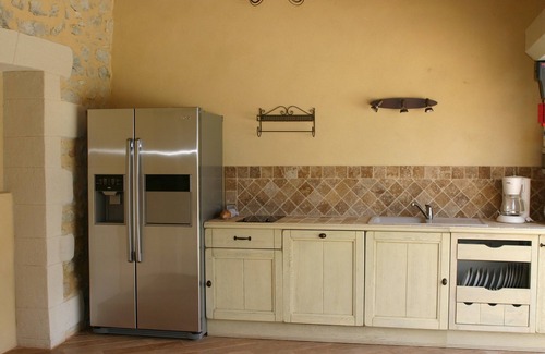 Belvezet House | Provencal farmhouse renovated with air-conditioned rooms and superb view not overlooked