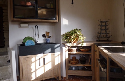 Le Beaucet Apartment | Provencal troglodyte LA BAUMO 2
