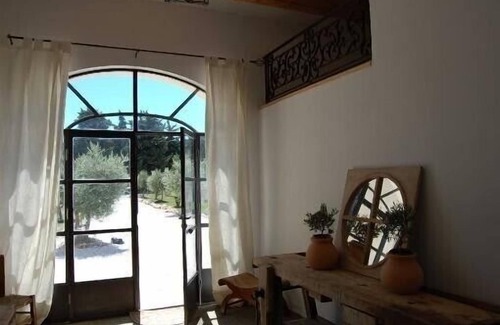 Chateaurenard Villa | Provencal villa with pool beautiful pine forest environmental services