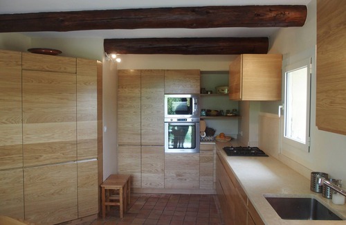 Fuveau House | Provencal villa with swimming pool and view of the Sainte Victoire mountain range