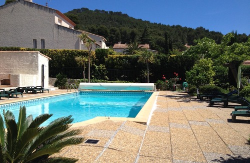 La Madrague Apartment | Provence Cote d'Azur seaside view sea stunning swimming pool garage wifi
