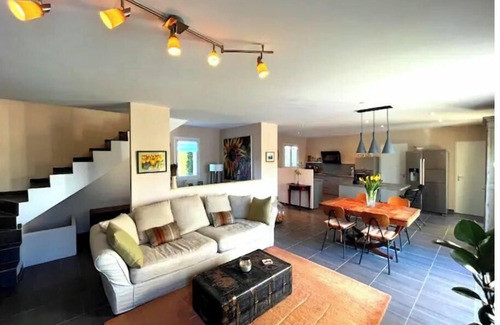 Croagnes Villa | Provence Mon Amour is located close to the authentic village St Saturnin les Apt