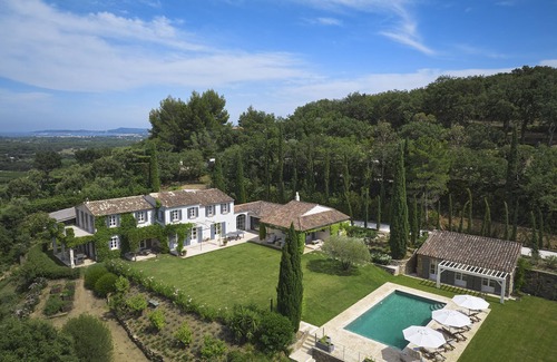 Grimaud Villa | Provencial villa in the countryside not far from the beach
