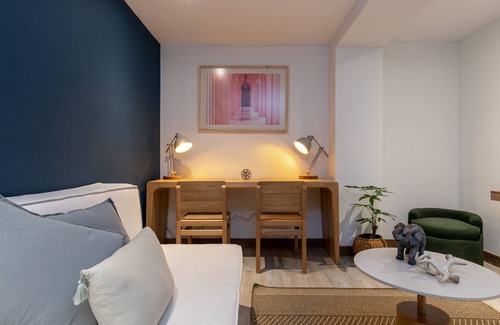 El Poblado Apartment | Provenza Private Jacuzzi/Astonishing 2BR AC