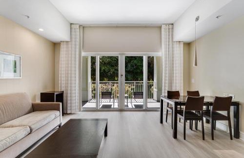 Ludlam Apartment | Provident Doral at the Blue Miami