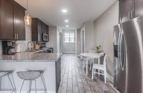Long Beach Condo | Provides plenty of space for families or a friend's getaway!